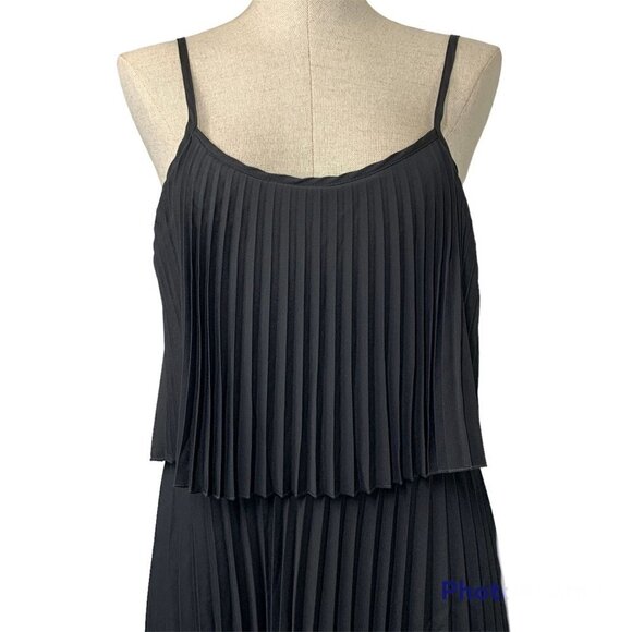 Charlotte Russe Plisse Cami Top Mini Dress - Black, Size Medium, NWT - Picture 3 of 7